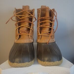 Women's Size 7 8" L.L Bean Duck Boots
